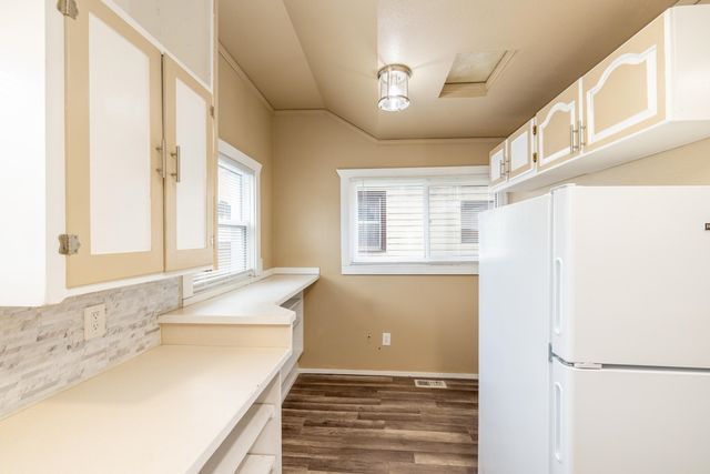 1315 W Indiana Ave, Spokane, WA 99205