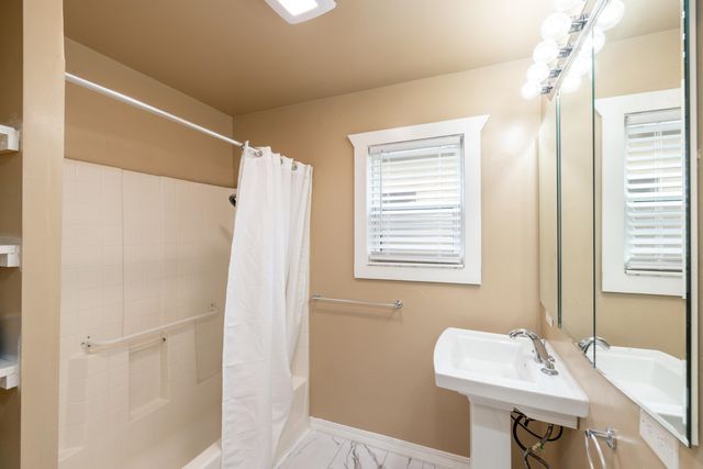 1315 W Indiana Ave, Spokane, WA 99205