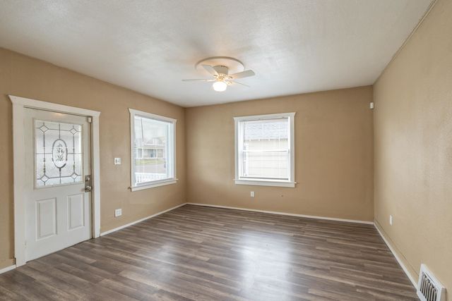 1315 W Indiana Ave, Spokane, WA 99205