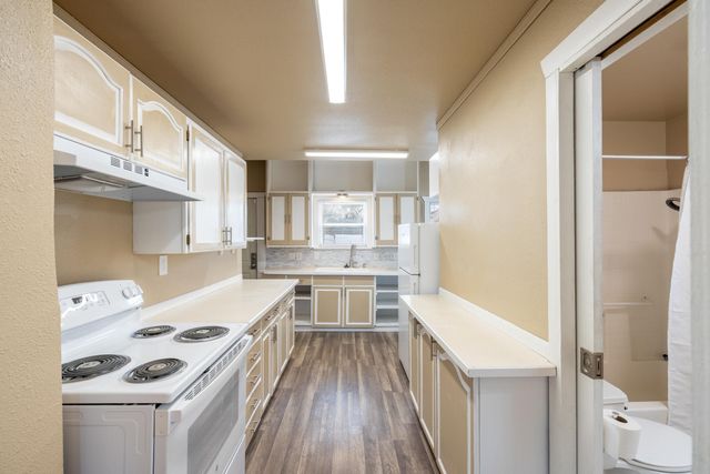 1315 W Indiana Ave, Spokane, WA 99205