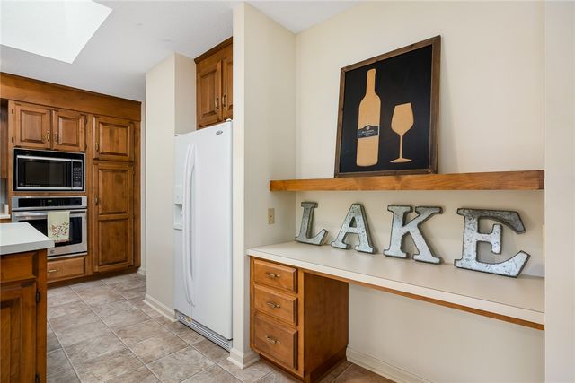 11 Captain Lane, Salem, SC 29676