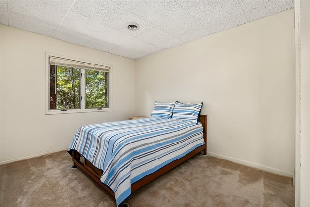 11 Captain Lane, Salem, SC 29676