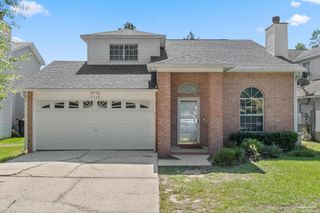 5330 Sotogrande Dr, Pensacola, FL 32504