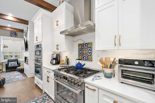 530 MIA ST, Fredericksburg, VA 22401