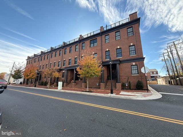 530 MIA ST, Fredericksburg, VA 22401