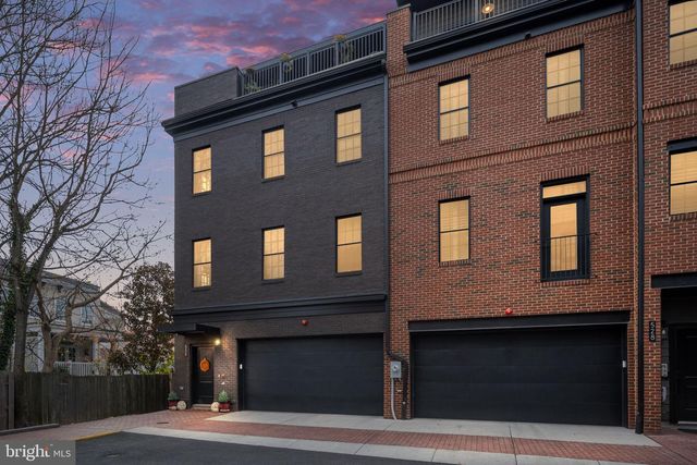 530 MIA ST, Fredericksburg, VA 22401