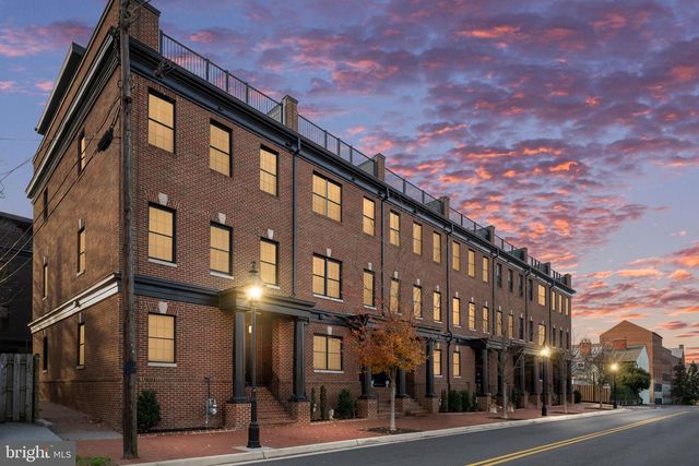 530 MIA ST, Fredericksburg, VA 22401