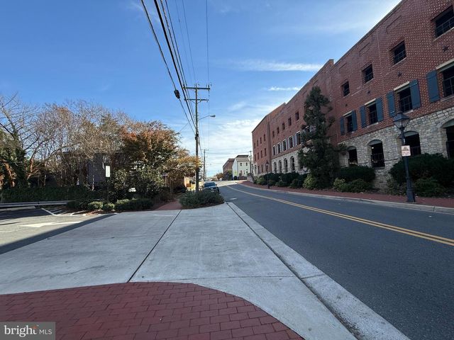 530 MIA ST, Fredericksburg, VA 22401