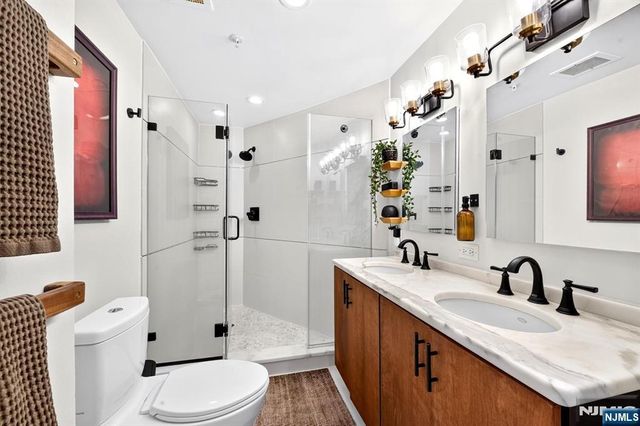 247 2nd Street 1, Jersey City, NJ 07302