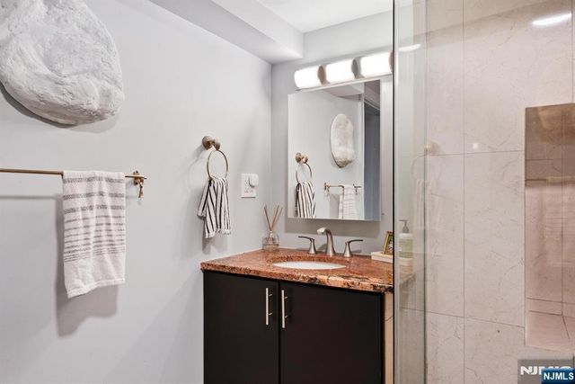 247 2nd Street 1, Jersey City, NJ 07302