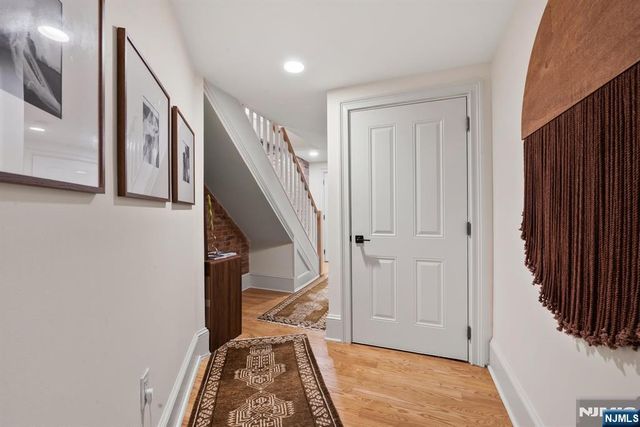 247 2nd Street 1, Jersey City, NJ 07302