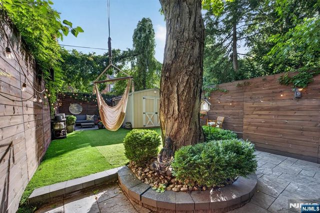247 2nd Street 1, Jersey City, NJ 07302