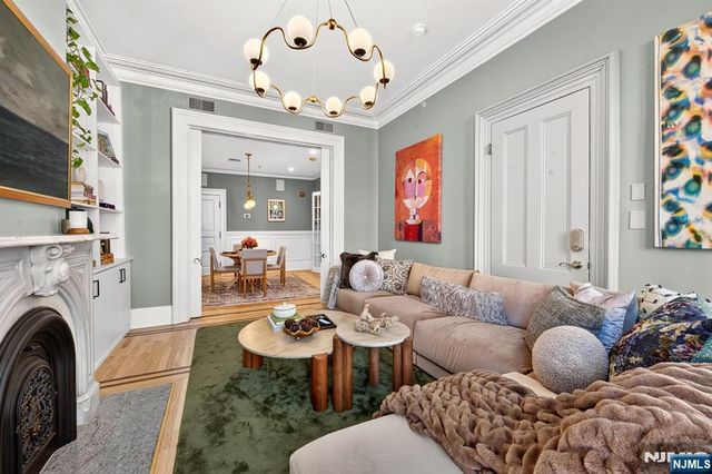 247 2nd Street 1, Jersey City, NJ 07302