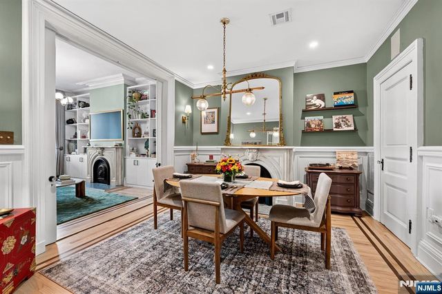 247 2nd Street 1, Jersey City, NJ 07302