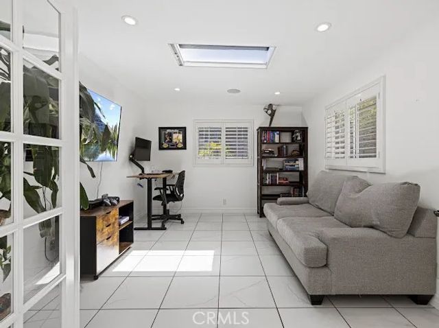 27214 Corry, Saugus, CA 91350