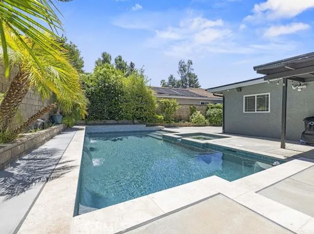 27214 Corry, Saugus, CA 91350
