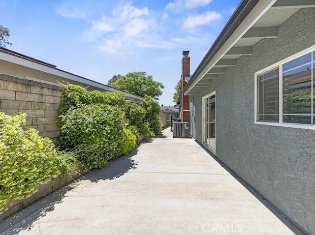 27214 Corry, Saugus, CA 91350