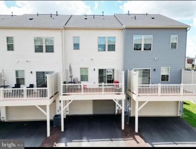 8002 GENERAL GREENE ST, Brandywine, MD 20613