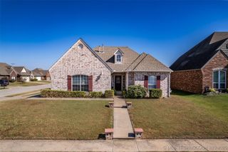 3129 S 201st East Avenue, Broken Arrow, OK 74014
