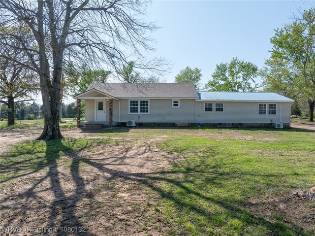 2436 Pine Hollow Road, Van Buren, AR 72956