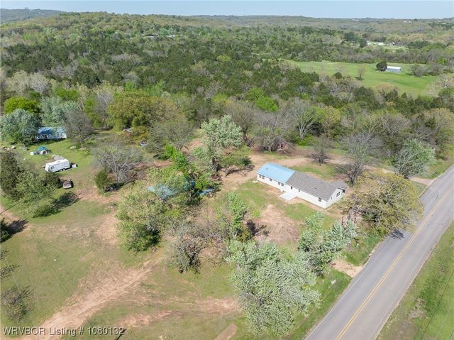 2436 Pine Hollow Road, Van Buren, AR 72956