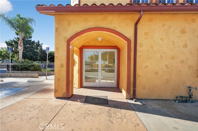 447 N Prairie Avenue, Inglewood, CA 90301