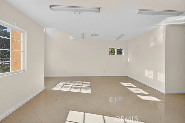 447 N Prairie Avenue, Inglewood, CA 90301