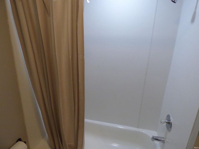 304 E Green Street, Frankfort, IN 46041