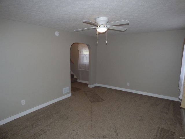 304 E Green Street, Frankfort, IN 46041