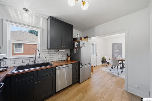 874 S 34th Street, Lincoln, NE 68510