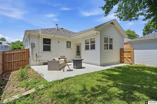 874 S 34th Street, Lincoln, NE 68510
