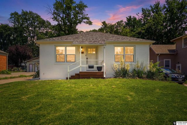 874 S 34th Street, Lincoln, NE 68510