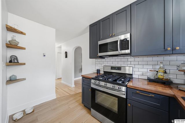 874 S 34th Street, Lincoln, NE 68510