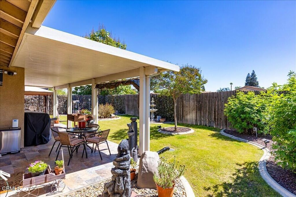 Image 34 of property listing at 5813 Ragusa Lane, Bakersfield, CA 93308