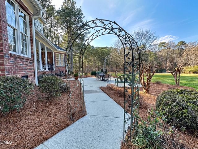 2769 Weaver Hill Drive, Apex, NC 27502