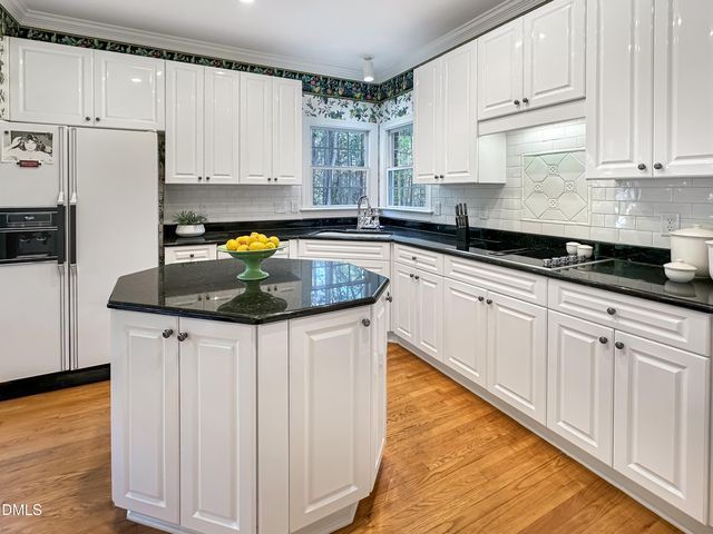 2769 Weaver Hill Drive, Apex, NC 27502