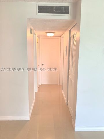 2491 SW 82nd Ave 106, Davie, FL 33324