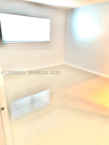 2491 SW 82nd Ave 106, Davie, FL 33324