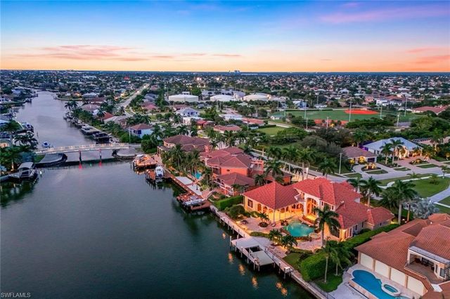 580 Heathwood DR, Marco Island, FL 34145