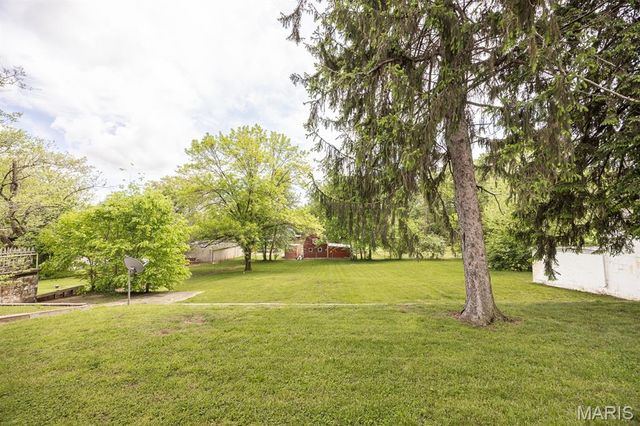 304 South Belt West, Belleville, IL 62220