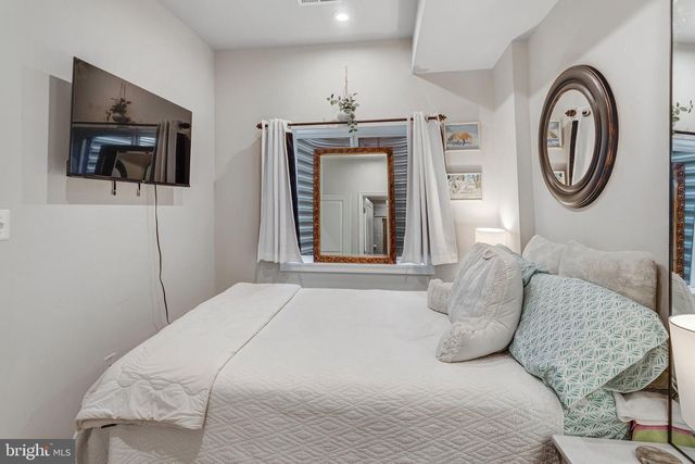 1312 SPUR LN, Fredericksburg, VA 22401