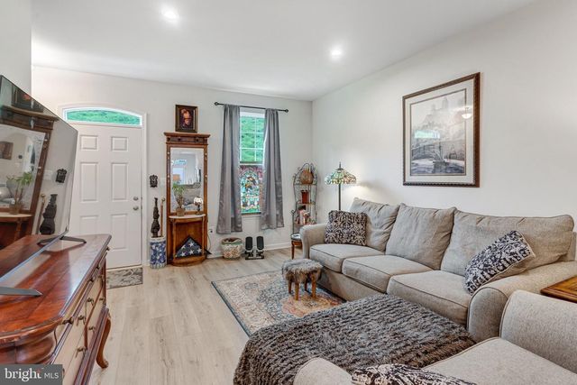 1312 SPUR LN, Fredericksburg, VA 22401