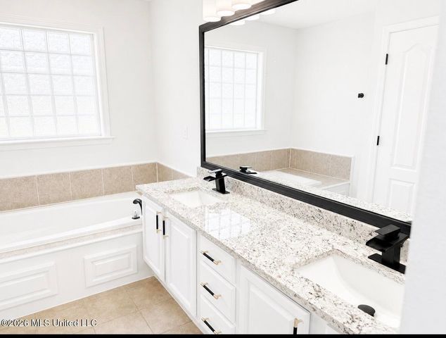 8122 Longwood Drive, Gautier, MS 39553