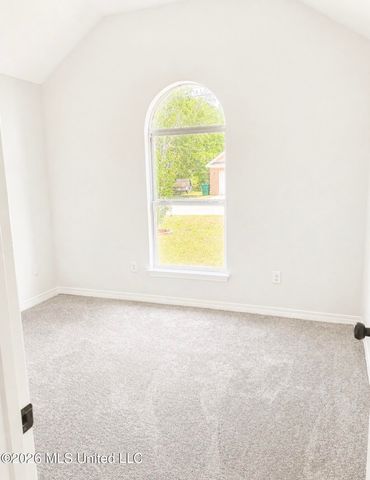8122 Longwood Drive, Gautier, MS 39553