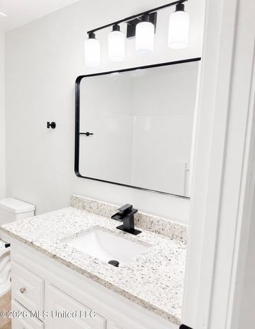 8122 Longwood Drive, Gautier, MS 39553