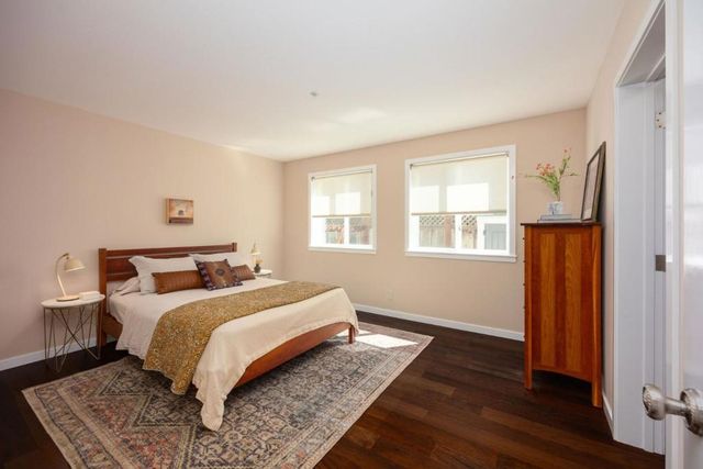 350 6th Avenue, Half Moon Bay, CA 94019