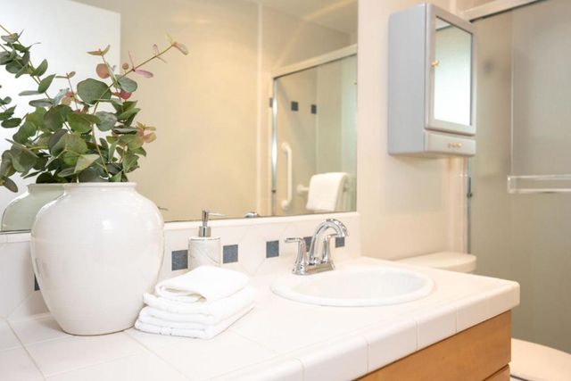 350 6th Avenue, Half Moon Bay, CA 94019