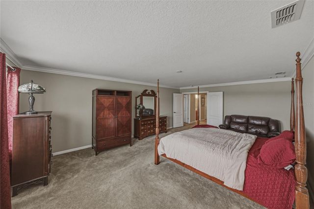 10661 PICTORIAL PARK DRIVE, Tampa, FL 33647