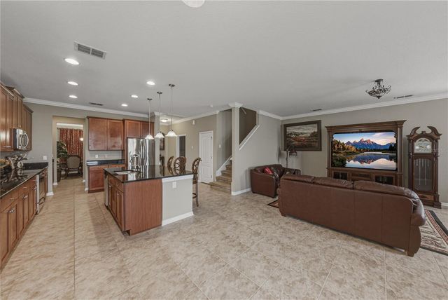 10661 PICTORIAL PARK DRIVE, Tampa, FL 33647