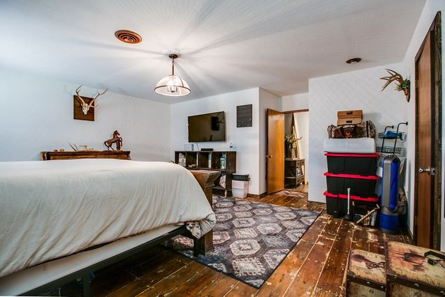 202 Sharp Avenue, Ballinger, TX 76821